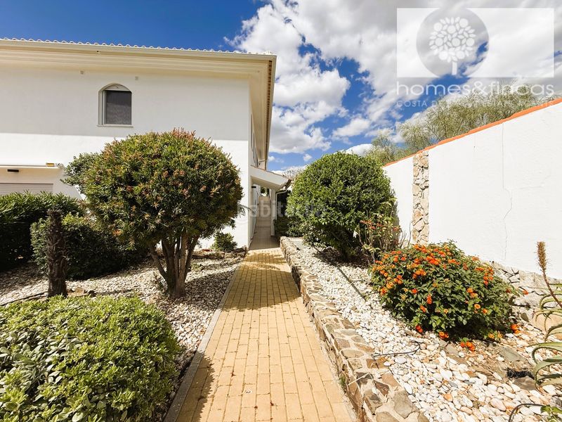 Foto 4527ed43-2b5f-4415-ae1d-3fd9711d2874. Chalet avec cheminée parking piscine dans Costa Esuri Ayamonte
