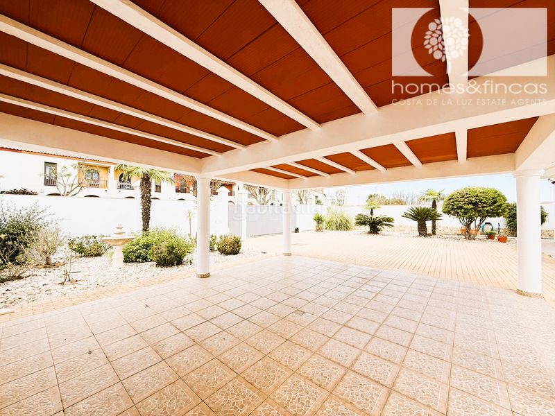 Foto 68d40e5e-d294-49d8-9a88-0acdc41ed2f0. Chalet avec cheminée parking piscine dans Costa Esuri Ayamonte