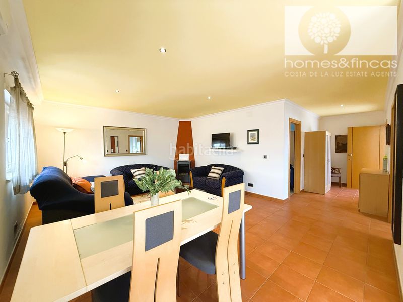 Foto 7bd83392-38ec-4e5d-98a5-10ae334663c6. Chalet avec cheminée parking piscine dans Costa Esuri Ayamonte