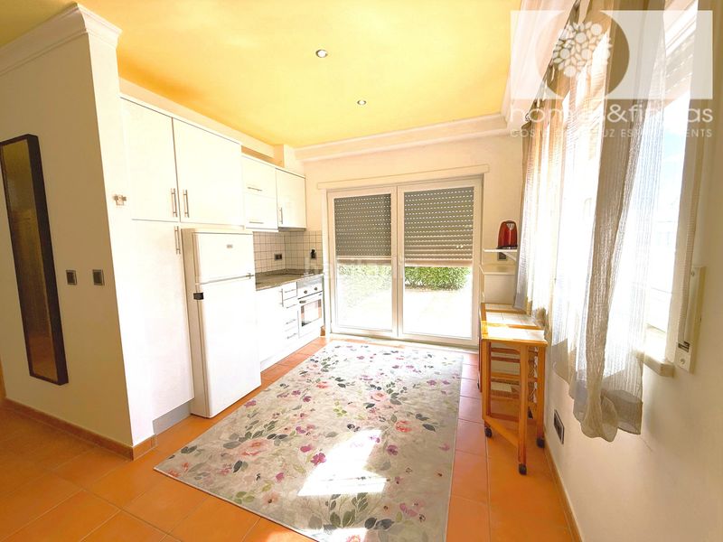 Foto c95abbd7-44f7-49fc-bdc6-bdf1d9be75fe. Chalet avec cheminée parking piscine dans Costa Esuri Ayamonte