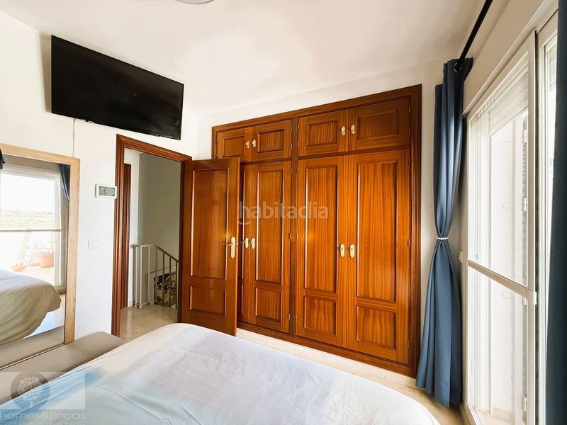 Foto 0b211ed7-46d6-4013-8825-fef32f0352f6. Casa adossada a Lepe