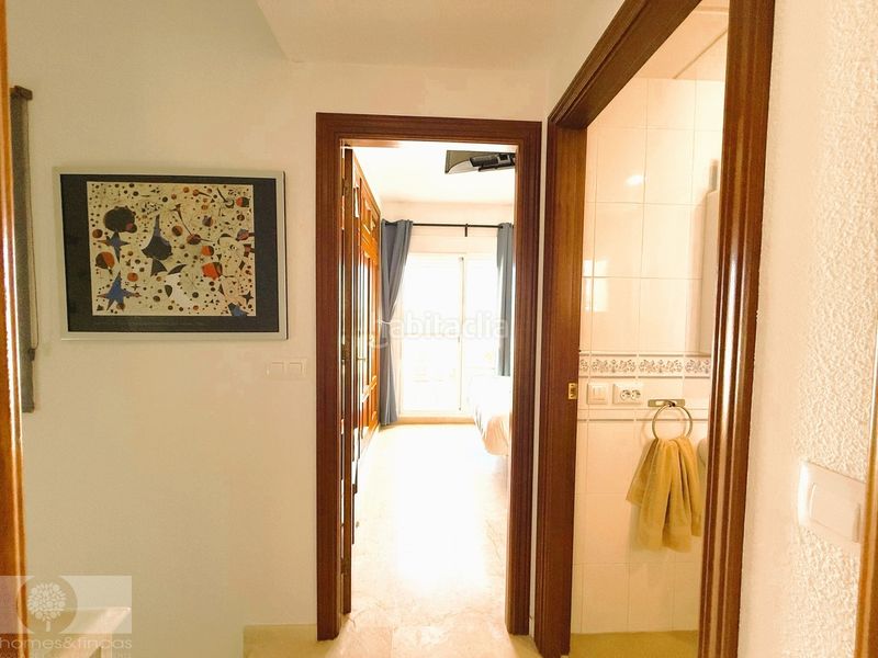 Foto f94f8365-b0cd-4846-8f13-b4819411549c. Casa adossada a Lepe