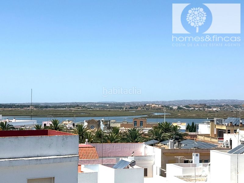 Foto 60ae8959-00f5-4064-aa41-2933d0532d49. Casa a calle carmen 9 a Ayamonte ciudad Ayamonte