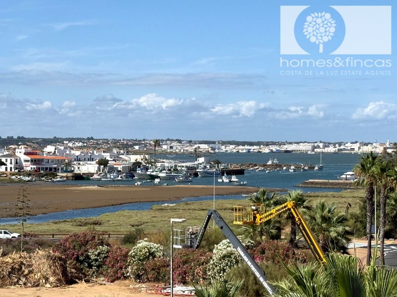 Foto e827d000-f808-416e-b9af-3ef92a320f3e. Àtic a avenida de la mojarra 15d a Punta del Moral Ayamonte