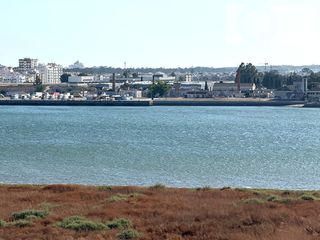 Apartament  Avenida del alcalde narciso martín navarro. 1bed centro ayamonte