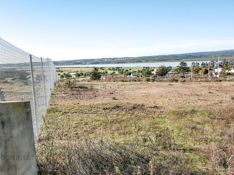 Foto 7654edd4-db93-4653-8eca-79e0e5428b7d. Residential plot in Costa Esuri Ayamonte