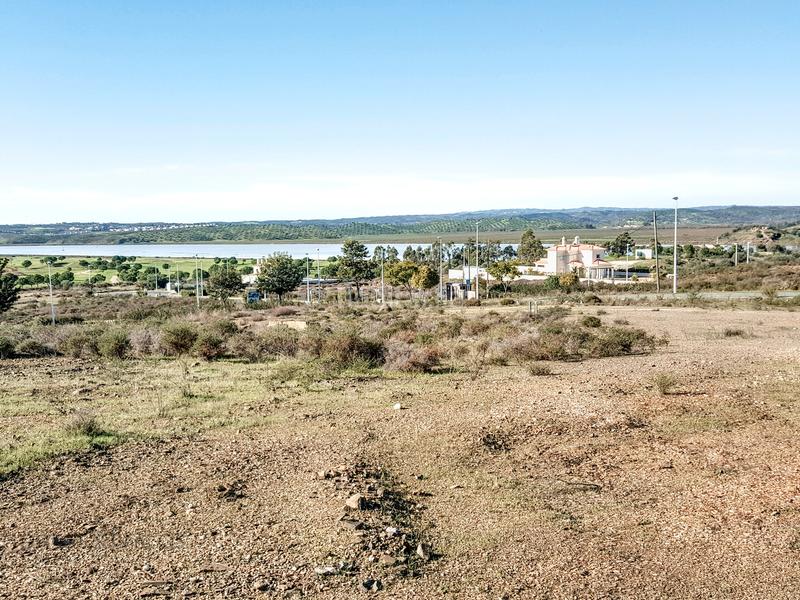 Foto ab692a2f-6379-40fd-ac28-416bf826a75c. Residential plot in Costa Esuri Ayamonte