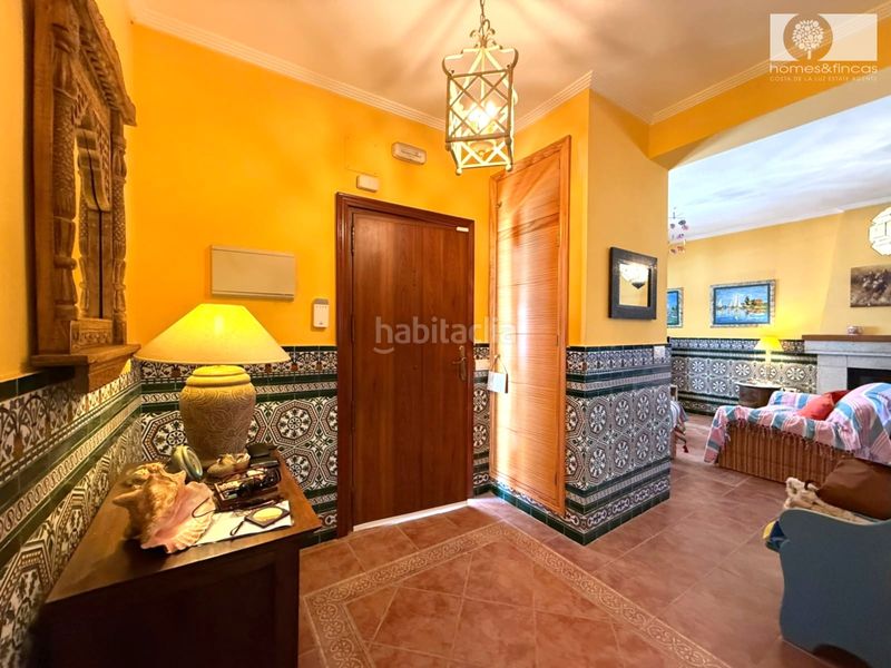 Foto c456ff64-f3ac-4c1b-8a55-5f35290a839b. Casa a calle ballena 5 a Urbasur Islantilla