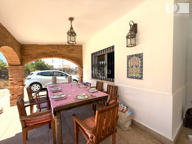 Foto c7d3f5f8-35b9-4662-9e83-78d347b7c2b3. Casa a calle ballena 5 a Urbasur Islantilla