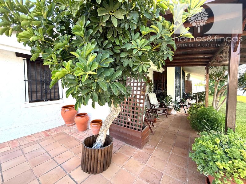 Foto b8eee8ed-4eba-4c0b-b43f-3b3efba8389f. Maison avec parking piscine dans Ayamonte ciudad Ayamonte