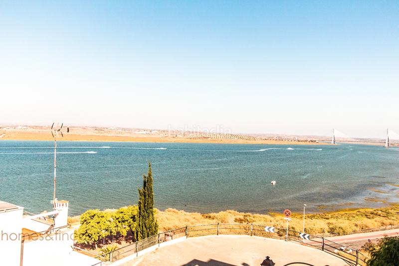 Foto 595ee93e-5c27-4656-b8ea-0999babcad8c. Casa a schiera con parcheggio in Ayamonte ciudad Ayamonte