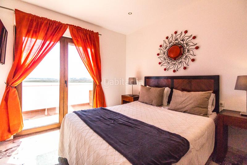 Foto ce328cff-f4bc-4860-99c5-02d7e3eb9654. Casa a schiera con parcheggio in Ayamonte ciudad Ayamonte