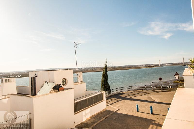 Foto f1870754-05b6-4de5-b885-60cad89e7ec5. Casa a schiera con parcheggio in Ayamonte ciudad Ayamonte