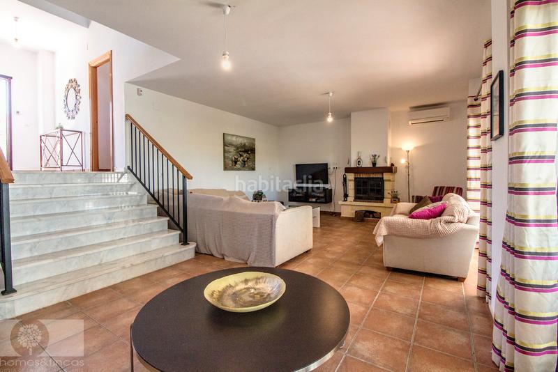 Foto c4cf72a1-8620-4ed4-92ba-5fefac00c76b. Xalet amb xemeneia aparcament piscina a Costa Esuri Ayamonte