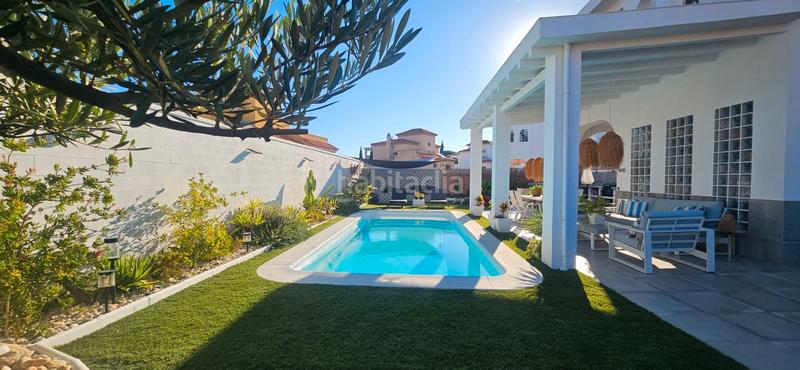 Foto 22beec09-5cd6-4be1-b89b-34bac043149c. Xalet amb piscina a Costa Esuri Ayamonte