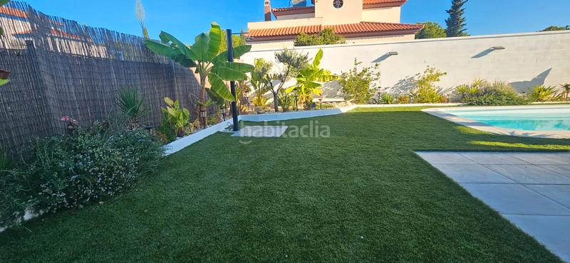 Foto 57e4b0dd-3a7f-4e59-9dc1-80ca46ea4cda. Xalet amb piscina a Costa Esuri Ayamonte