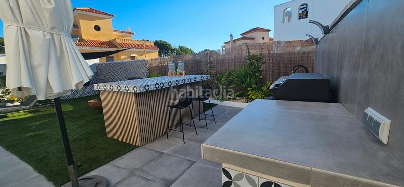 Foto a1cf684e-dc33-467a-9097-020b466de2fc. Xalet amb piscina a Costa Esuri Ayamonte