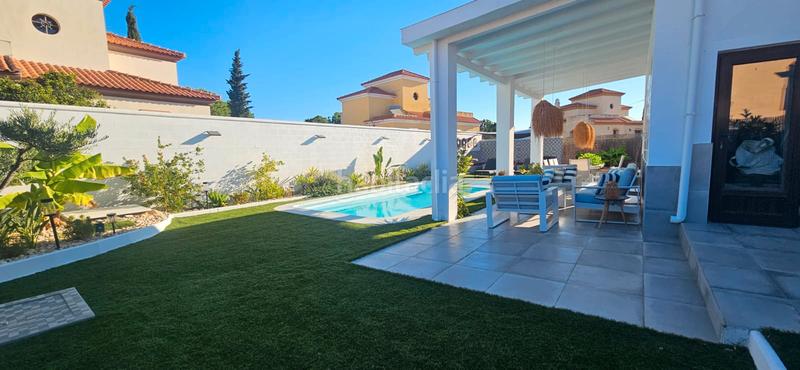 Foto baf61737-6c28-46de-801f-512a05c3b31f. Xalet amb piscina a Costa Esuri Ayamonte