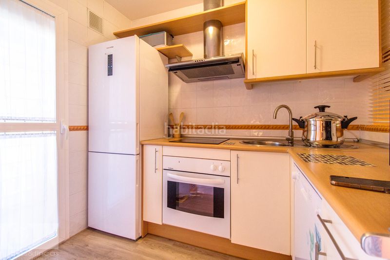 Foto 61ca1cb6-2a1e-4a9f-8571-f845894bc643. Pis amb piscina a Islantilla golf Islantilla