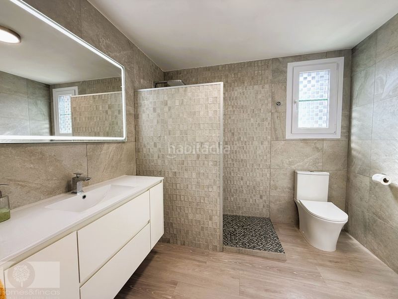 Foto 3402f39b-bd46-4c1b-a63f-d682a6103426. Apartament amb aparcament piscina a Isla Canela Ayamonte