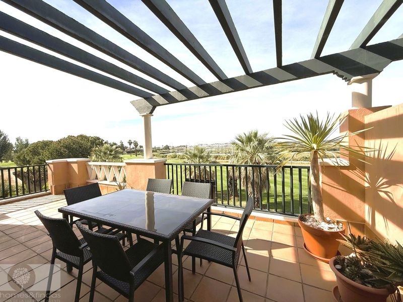 Foto a59837f8-2fba-4fc0-b6b4-fa4dab2dd318. Apartament amb aparcament piscina a Isla Canela Ayamonte