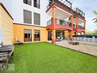 Pis  Avenida juan pablo ii. Piso con terraza en vista esuri