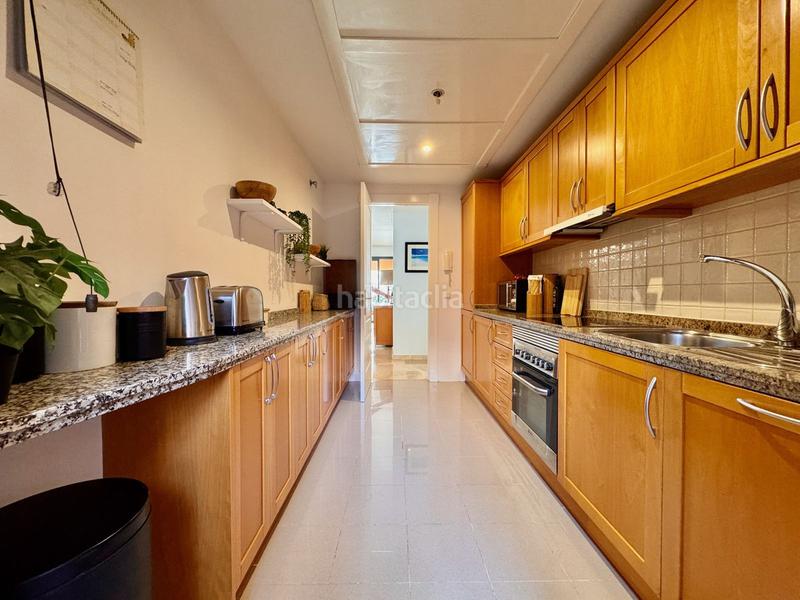 Foto 070b6fee-0eb7-4c66-bc69-e2a9c7b9db9c. Planta baixa amb aparcament piscina a Calahonda Mijas