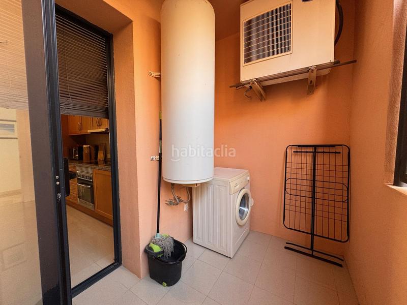 Foto 4cc51404-d02f-464f-ab03-24c1e1902a39. Planta baixa amb aparcament piscina a Calahonda Mijas