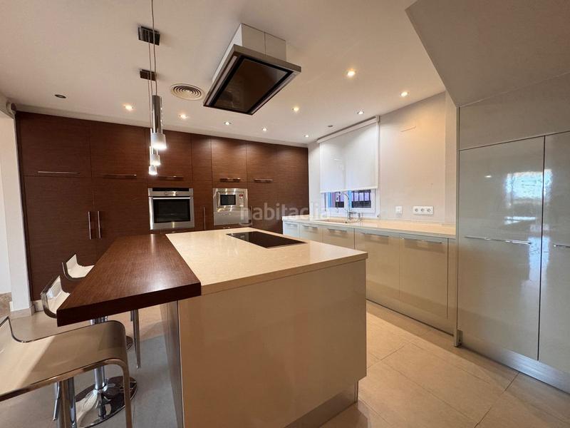 Foto d063ba92-3db3-4bdc-8b77-3e47f66141e9. Casa a schiera in Santa Clara Marbella