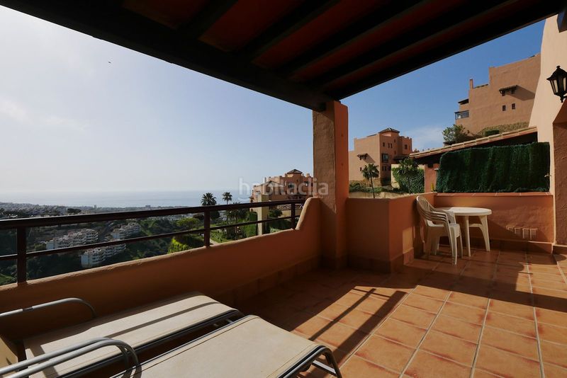 Foto 8cda1b82-a711-49d3-988d-405f485647ae. Apartament amb aparcament piscina a Calahonda Mijas