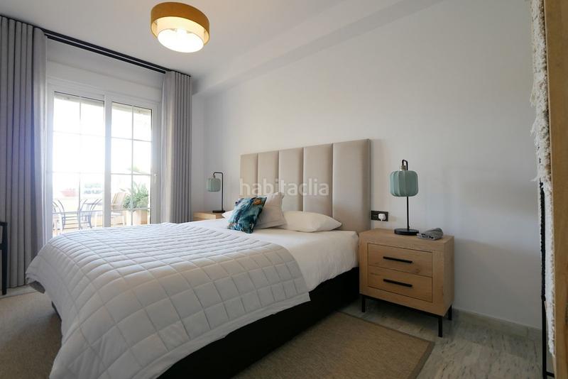 Foto a9000358-9e8f-4cc2-9479-7e22c18c157a. Ground floor with parking pool in Cabopino - Artola Marbella