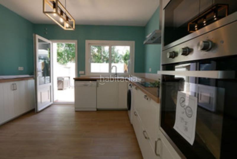 Foto b0dfb5fe-3b87-4c87-b355-bc4da73750ee. Chalet with parking pool in Santa María Marbella