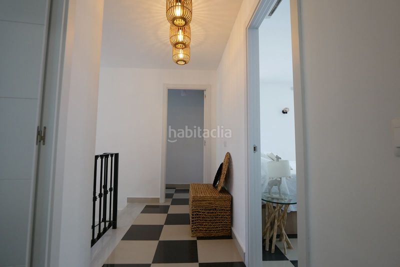 Foto 0a2db3eb-2e6c-499f-99df-5a8aae171e58. Chalet en Santa María Marbella