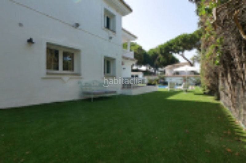 Foto e94d5457-354d-478c-82ca-c2cd675b8813. Chalet en Santa María Marbella