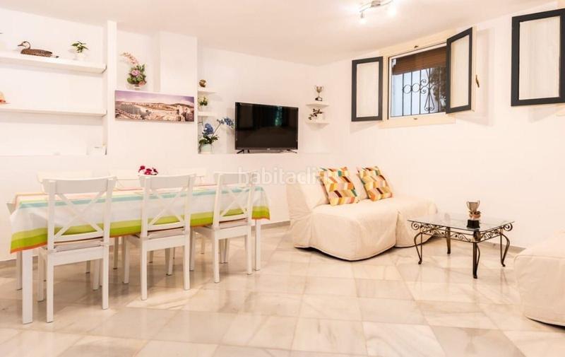 Foto bf5a4073-77fd-4f32-a6ef-551a3e4513ba. Piano terra con piscina in Cabopino - Artola Marbella