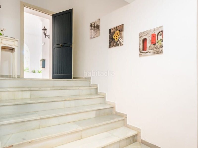 Foto 4ea7b5d9-05de-4c55-a2a5-dbff2c31ecc9. Planta baixa amb piscina a Cabopino - Artola Marbella