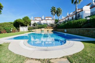 Casa a schiera in Cabopino - Artola