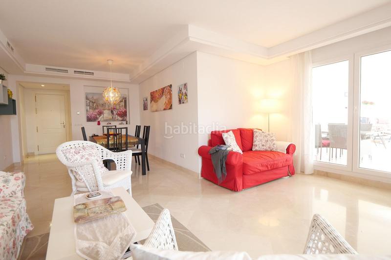 Foto 5e17d410-97c3-444c-82d4-07ed24ced5d3. Planta baixa amb aparcament piscina a Los Naranjos Marbella