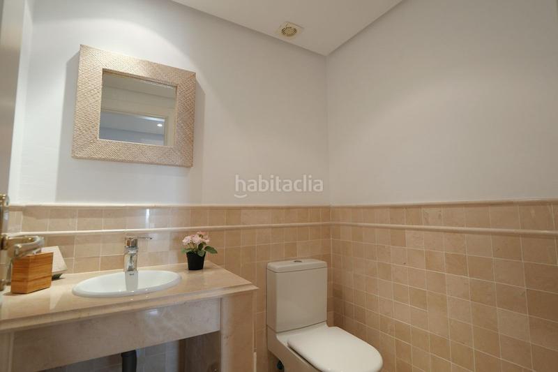 Foto 6043f32b-a955-4acc-8d19-002d046b6d60. Planta baixa amb aparcament piscina a Los Naranjos Marbella