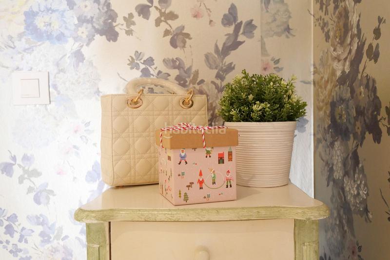 Foto ab029446-1886-42a9-b74d-7245b2f04202. Planta baixa amb aparcament piscina a Los Naranjos Marbella