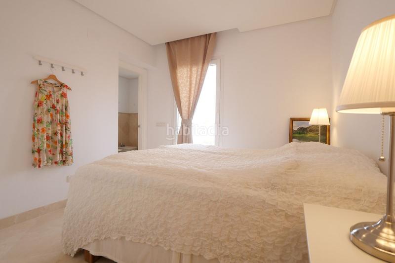 Foto affb950d-564e-4bed-b8ed-89c8a406302c. Planta baixa amb aparcament piscina a Los Naranjos Marbella