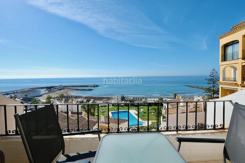 Foto 9768db61-6150-4287-a8ce-f461b54fc789. Etagenwohnung mit parking pool in Cabopino - Artola Marbella
