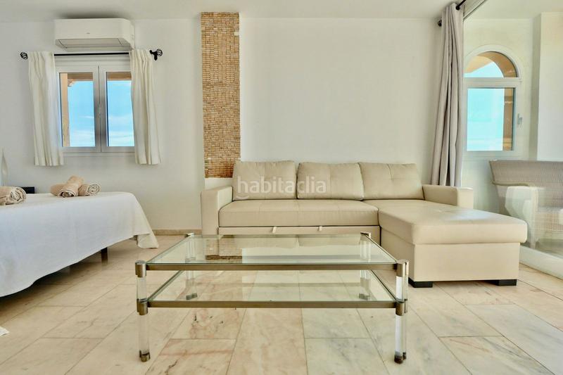 Foto 254a5dec-3fab-455f-ad42-431a97ae7694. Flat with parking pool in Cabopino - Artola Marbella