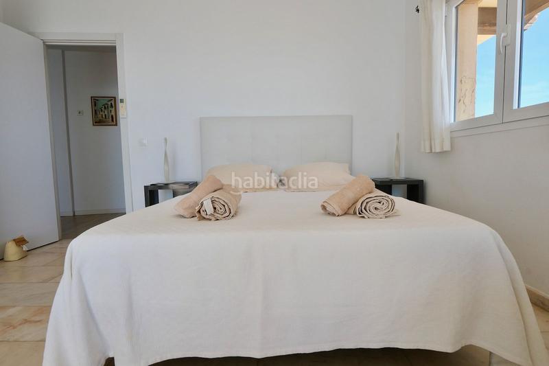 Foto d28c64a9-01f7-40b6-aa87-7cfa23102c9e. Flat with parking pool in Cabopino - Artola Marbella