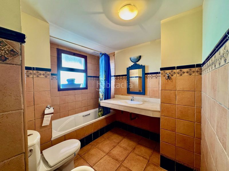 Foto 4d168f71-31f8-4434-a466-0ffcf9e0bbd9. Àtic amb aparcament piscina a Calahonda Mijas