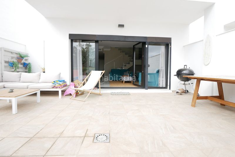 Foto 13a91f0f-324f-4a1b-b69b-ffd99826dd9e. Casa adossada amb aparcament piscina a La Mairena Ojén