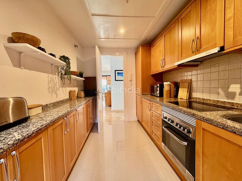 Foto 3218cf3e-6ed6-4dd9-b95f-fc8c01f053aa. Planta baixa amb aparcament piscina a Calahonda Mijas