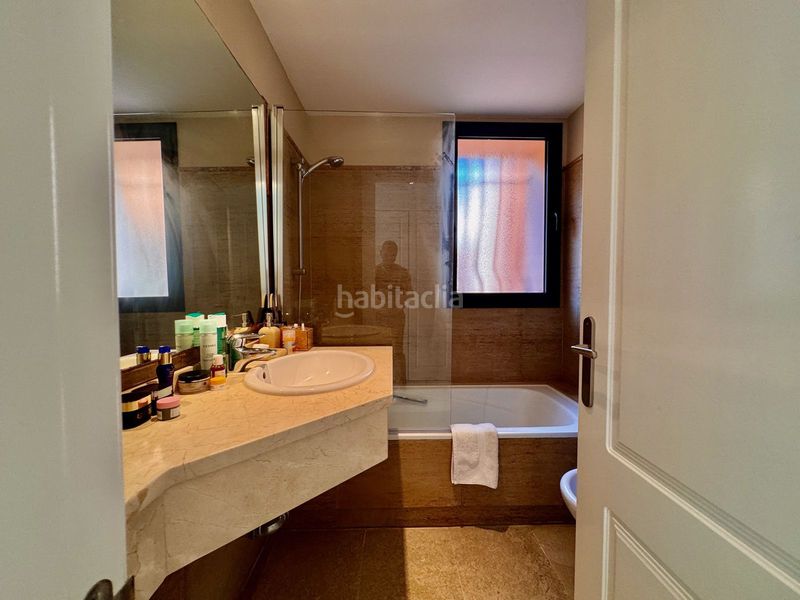 Foto e055df45-4506-4348-bf09-85bee4e421f2. Planta baixa amb aparcament piscina a Calahonda Mijas