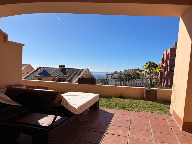 Foto efe7faef-0d66-4a15-81e8-d54b83944aa5. Planta baixa amb aparcament piscina a Calahonda Mijas