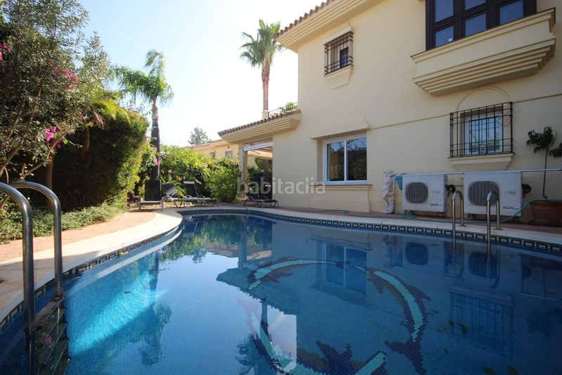 Foto 15b33cc0-9789-430b-a067-f78a013aa63e. Casa adossada amb aparcament piscina a Riviera del Sol Mijas